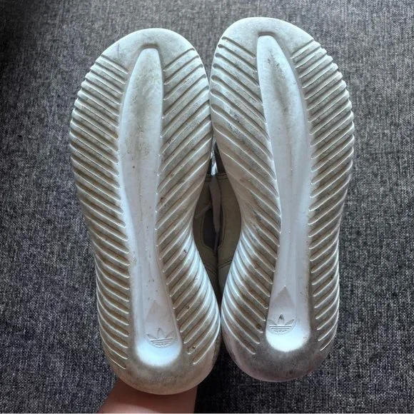 Adidas Women’s Tubular Defiant Athletic Shoe Size 6.5 - Picture 7 of 7